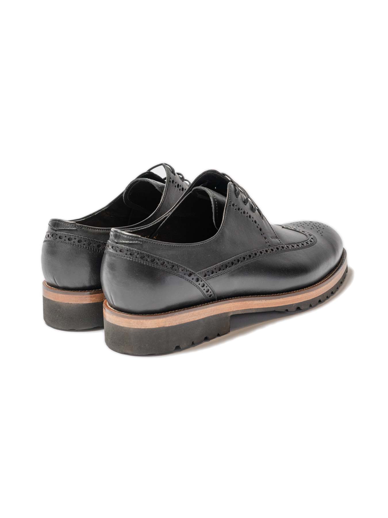 کفش چرم بنددار هشت ترک  420