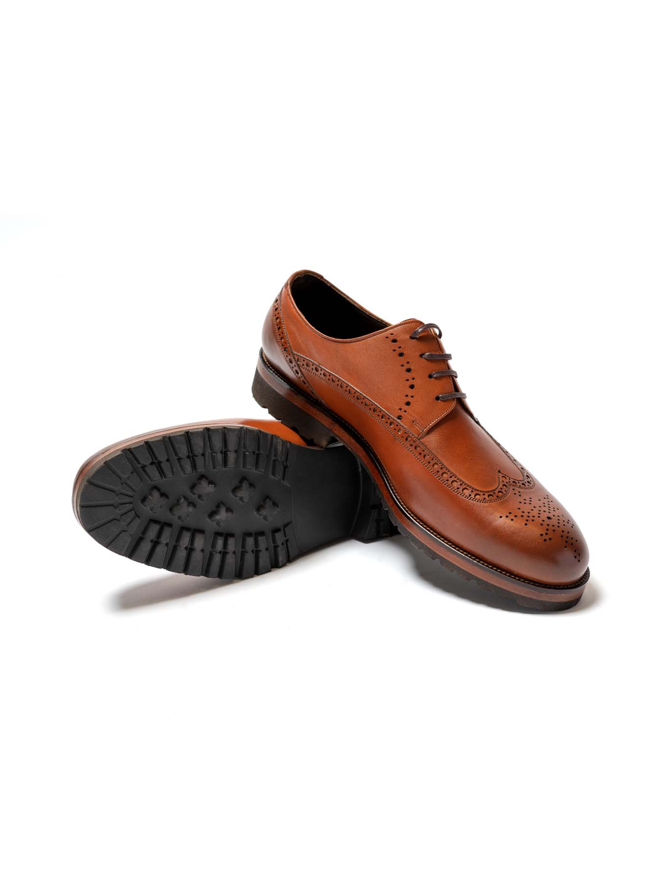 کفش چرم عسلی بنددار هشت ترک 20