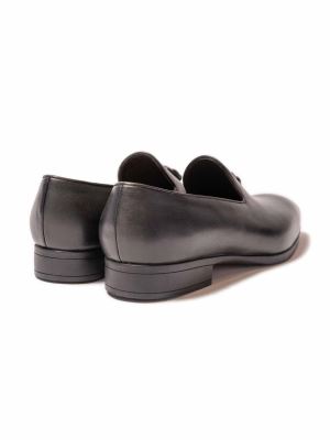 کفش چرم مشکی بدون بند منگوله دار 