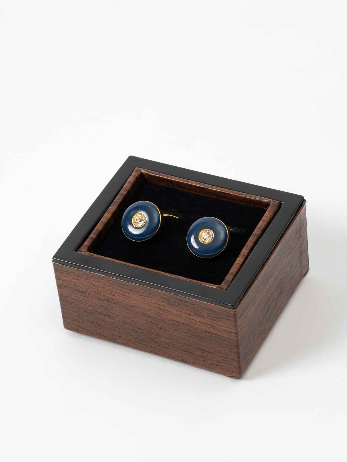 دکمه سردست نگین دار طلایی آبی