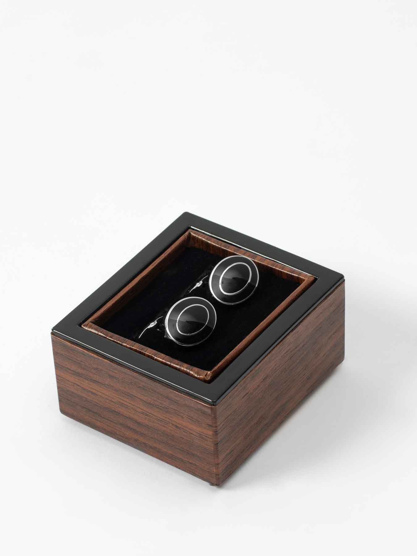 دکمه سردست بیضی