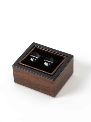 دکمه سردست دایره شکل نقره ای مشکی 1