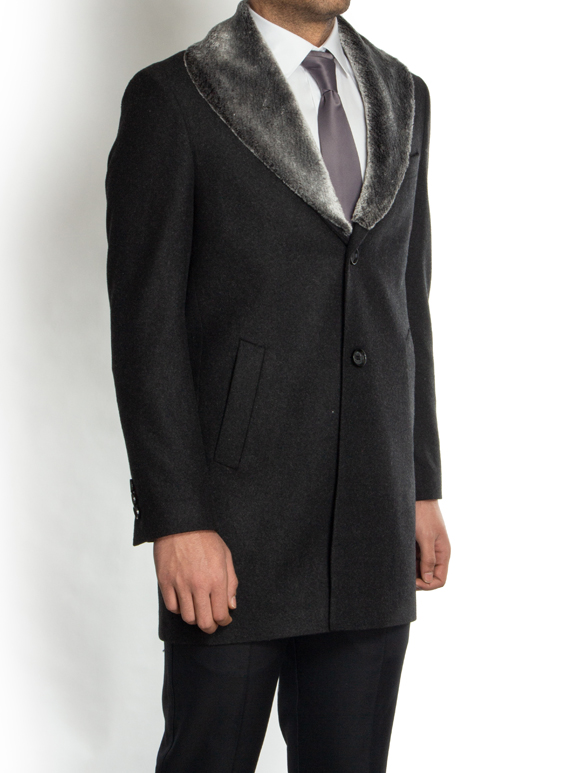 پالتو طوسی یقه خزدار ال سی من 9