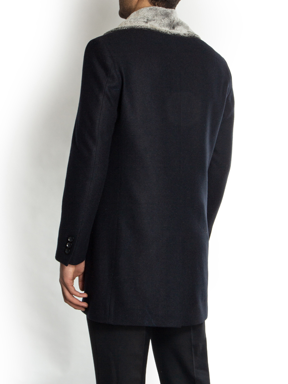 پالتو سرمه ای یقه خزدار ال سی من 9