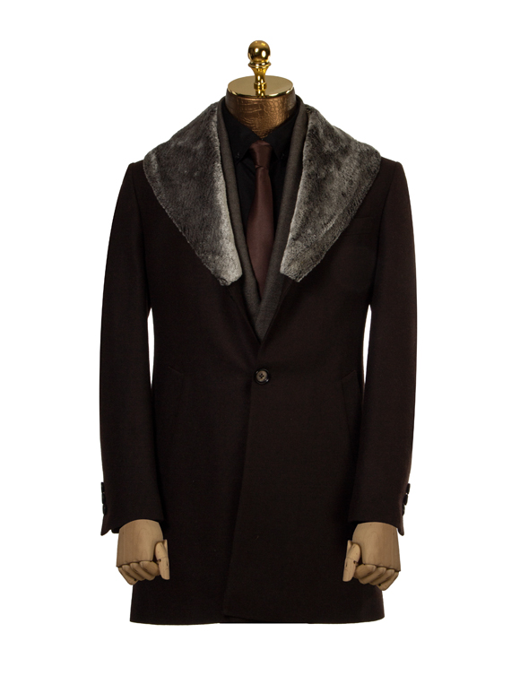 پالتو مردانه قهوه‌ای یقه خزدار ال سی من 209