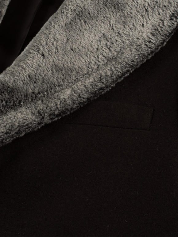 پالتو مردانه قهوه‌ای یقه خزدار ال سی من 209