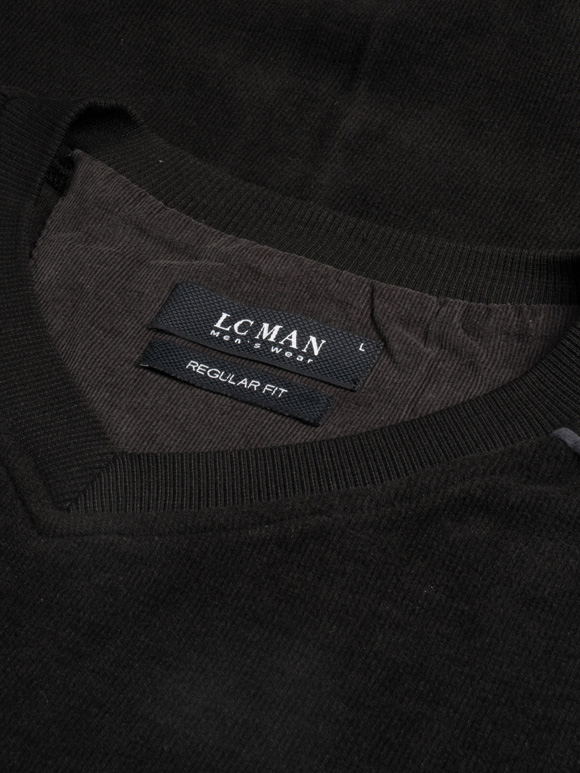 پلیور یقه هفت مشکی ال سی من 25