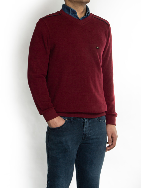 پلیور یقه هفت قرمز ال سی من 25