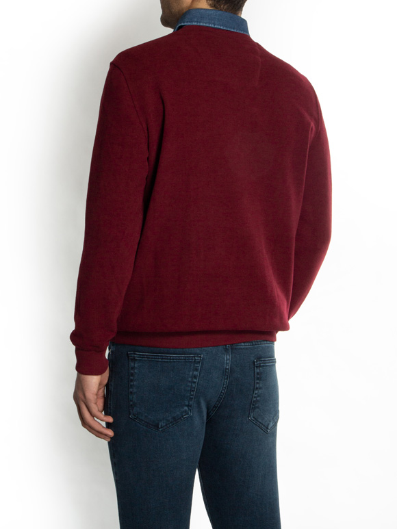 پلیور یقه هفت قرمز ال سی من 25