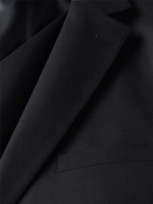 کت و شلوار و ژیله مشکی ال سی من 
