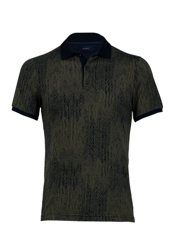 پولوشرت سبز طرح دار آستین کوتاه یقه شکاری 
