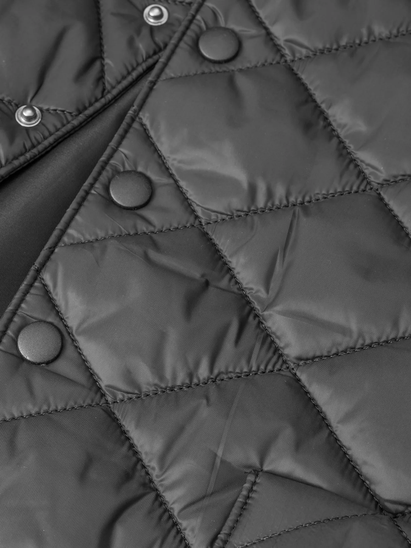 ژیله کاپشنی مشکی ال سی من 21