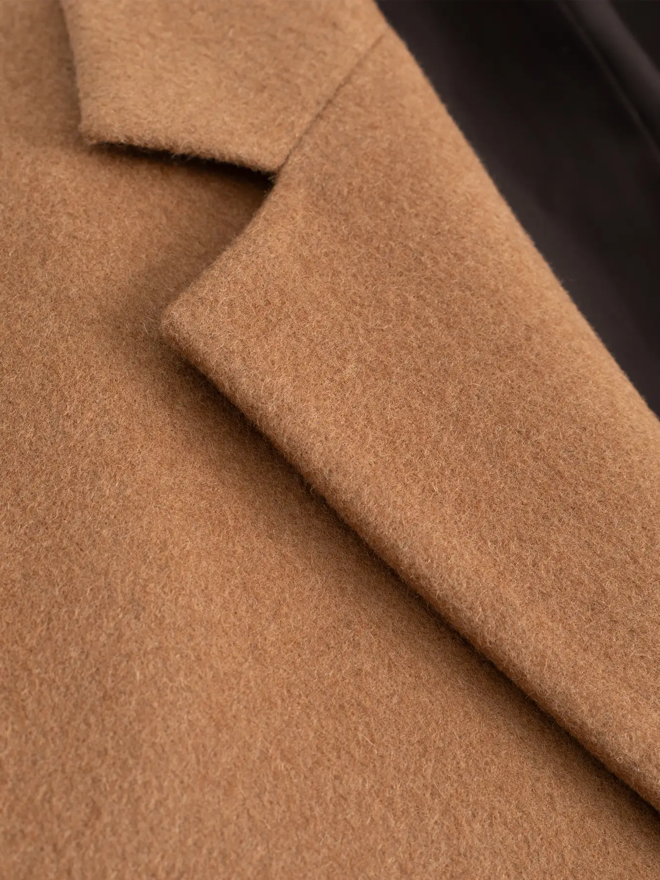 پالتو قهوه ای روشن ال سی من 15