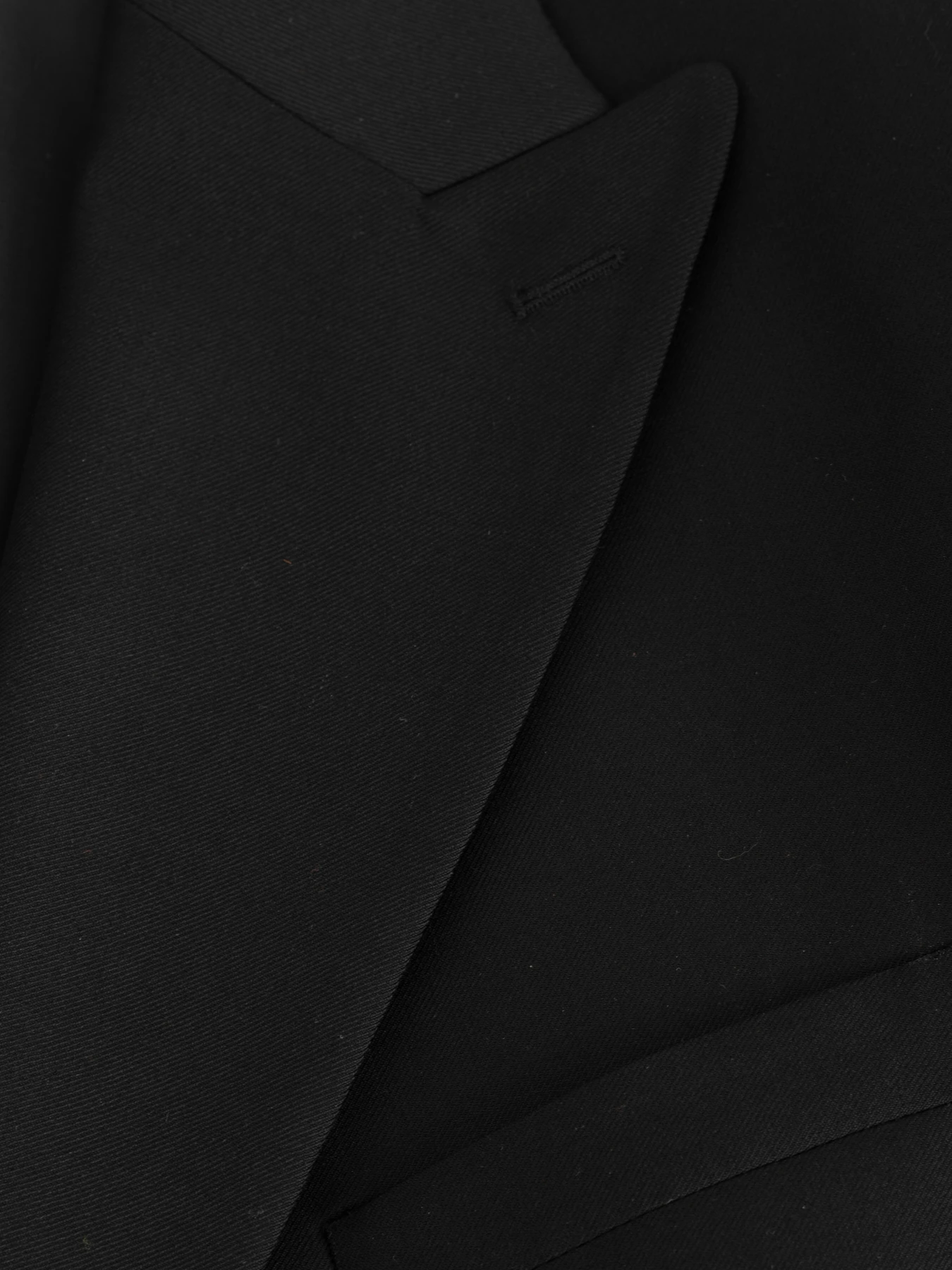 کت و شلوار دبل برست مشکی ال سی من 70
