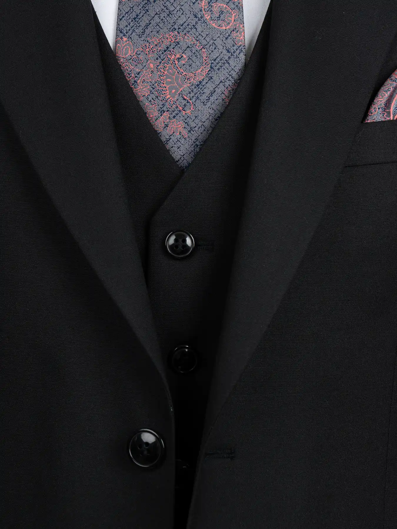 کت و شلوار و ژیله مشکی ال سی من 12