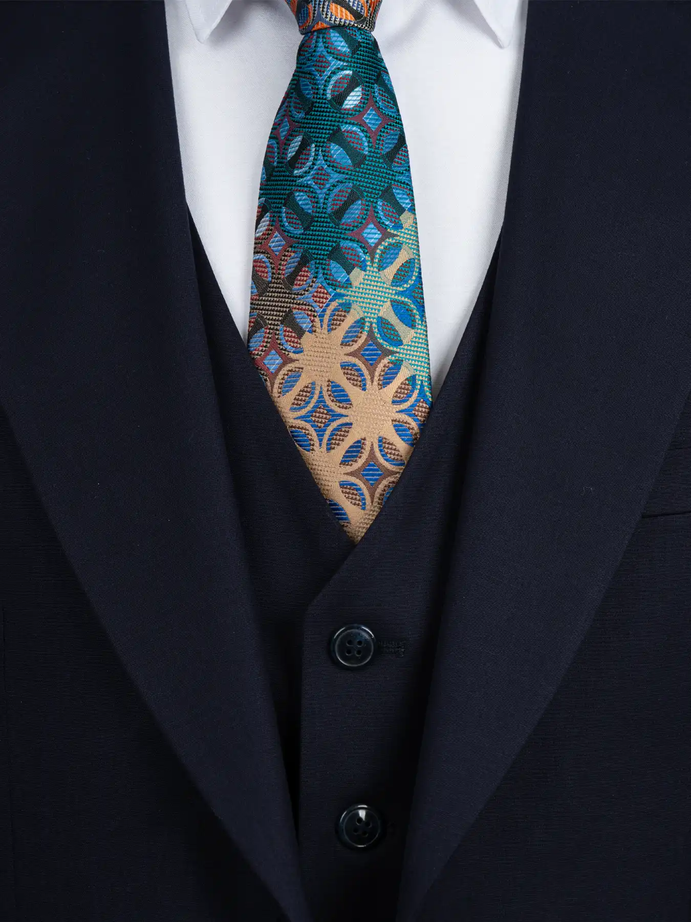 کت و شلوار و ژیله سرمه ای ال سی من 13