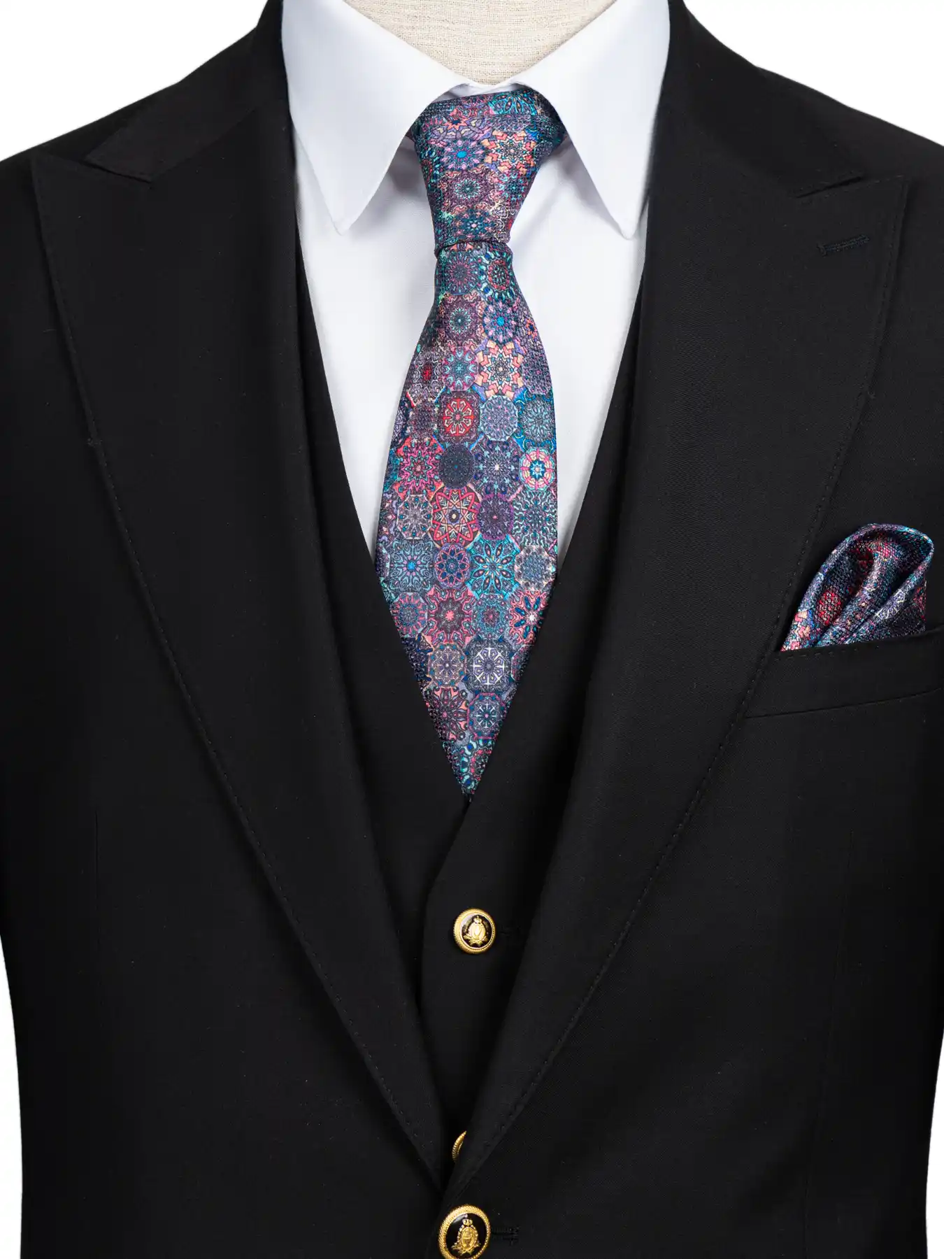 کت و شلوار و ژیله مشکی ال سی من 16