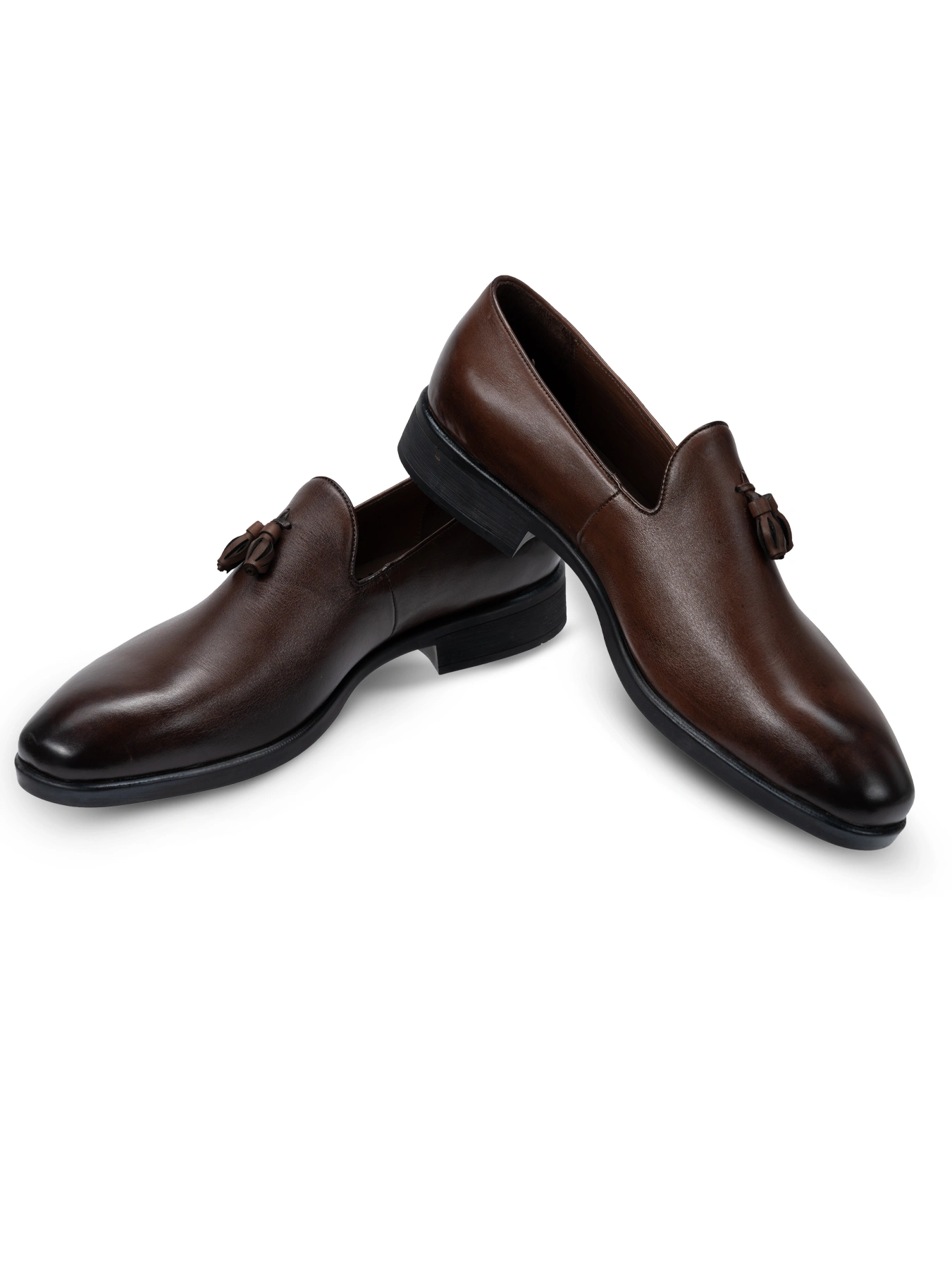 کفش چرم  قهوه ایی بدون بند منگوله دار