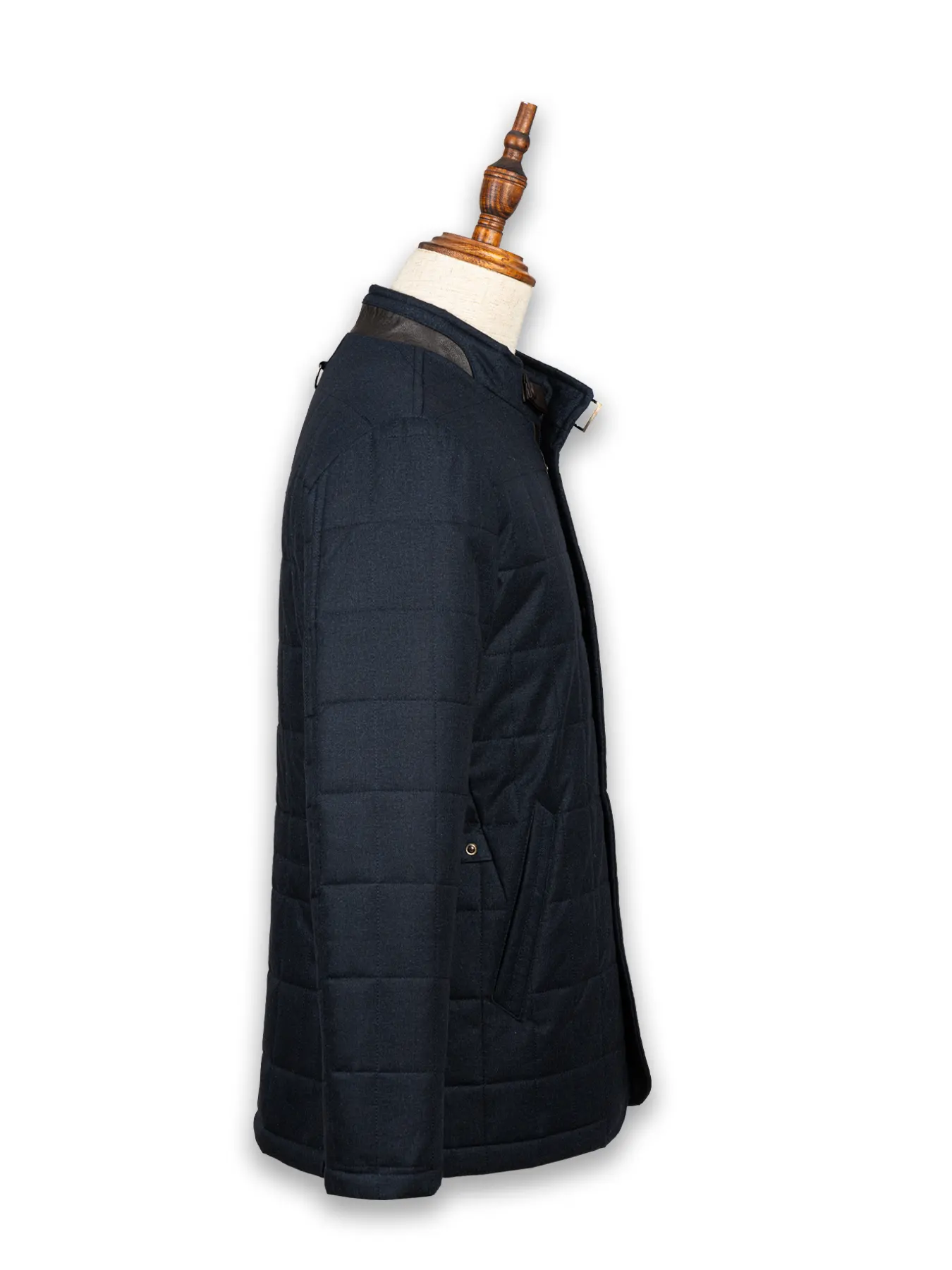 کاپشن سرمه ای ال سی من