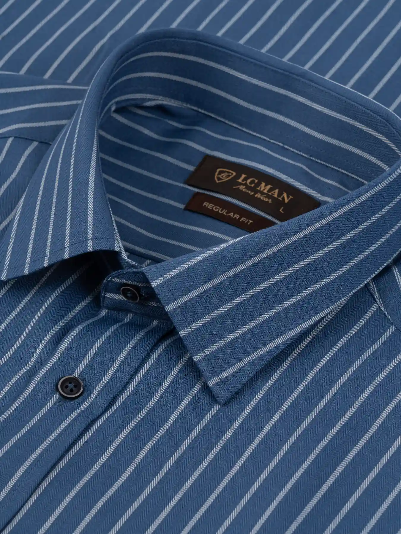 پیراهن آبی تیره راه راه آستین بلند ال سی من 56