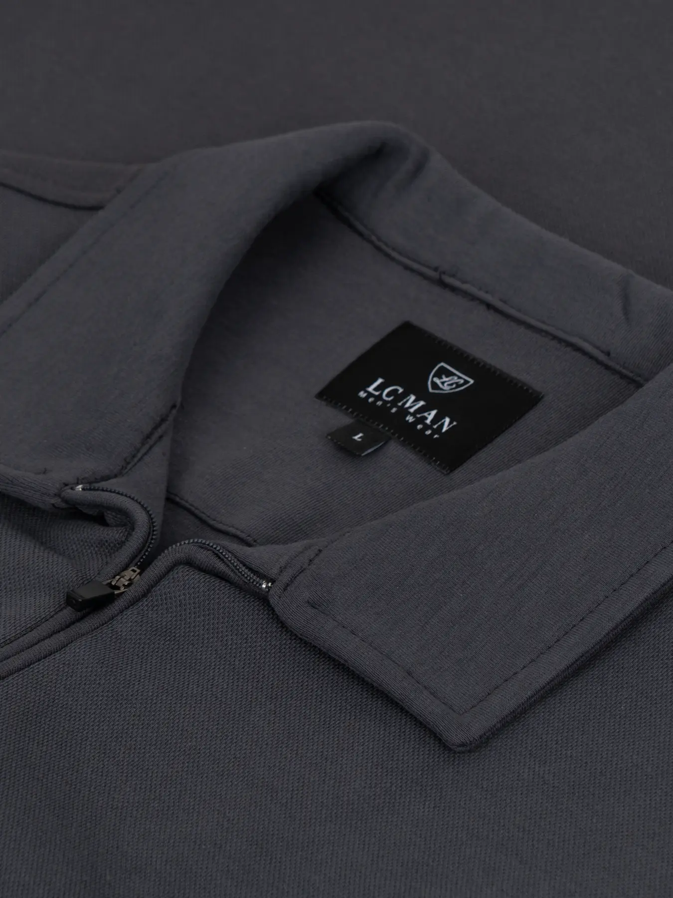 پلیور یقه شکاری خاکستری ال سی من 69