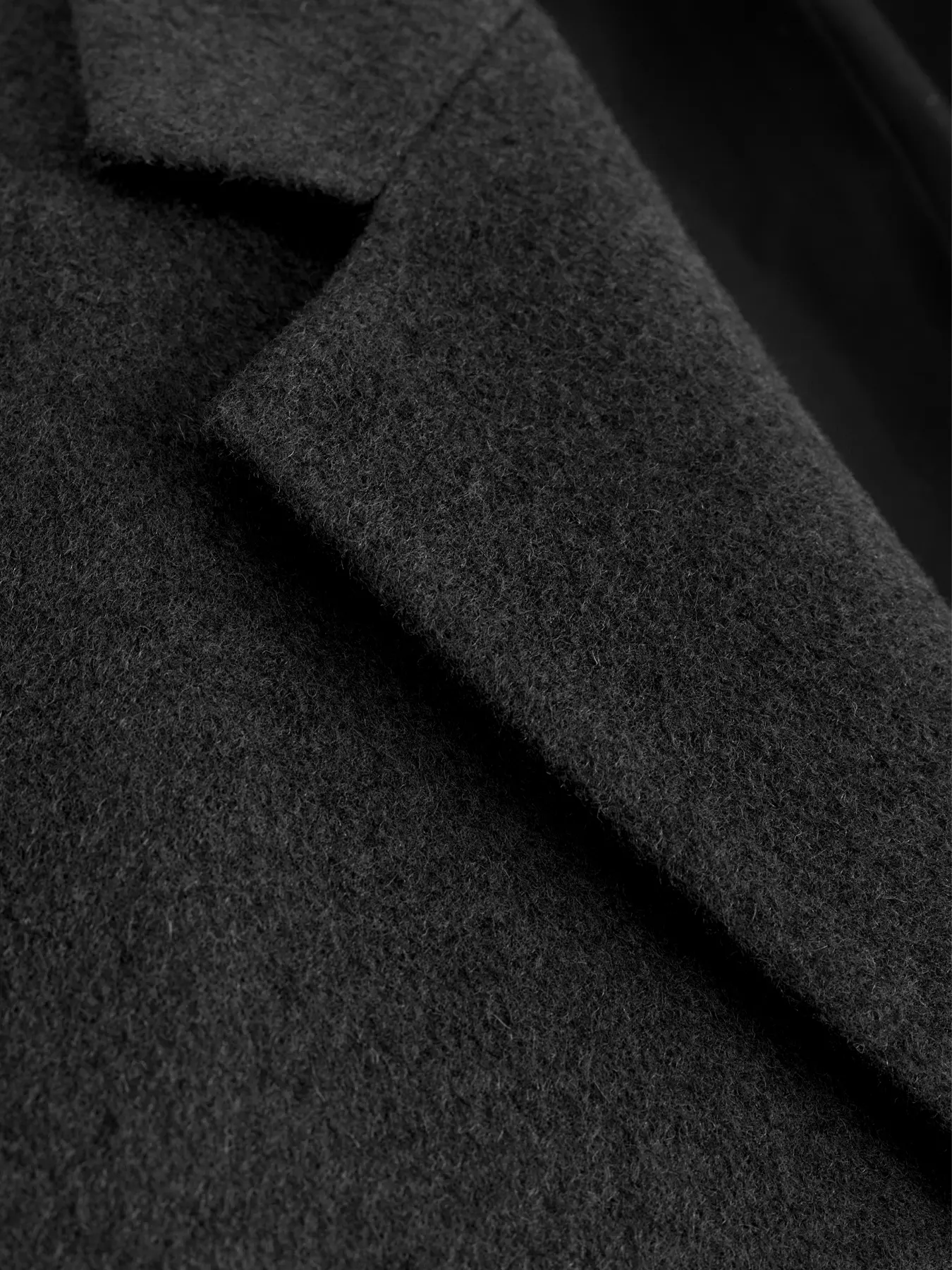 پالتو زغالی ال سی من یقه انگلیسی 22