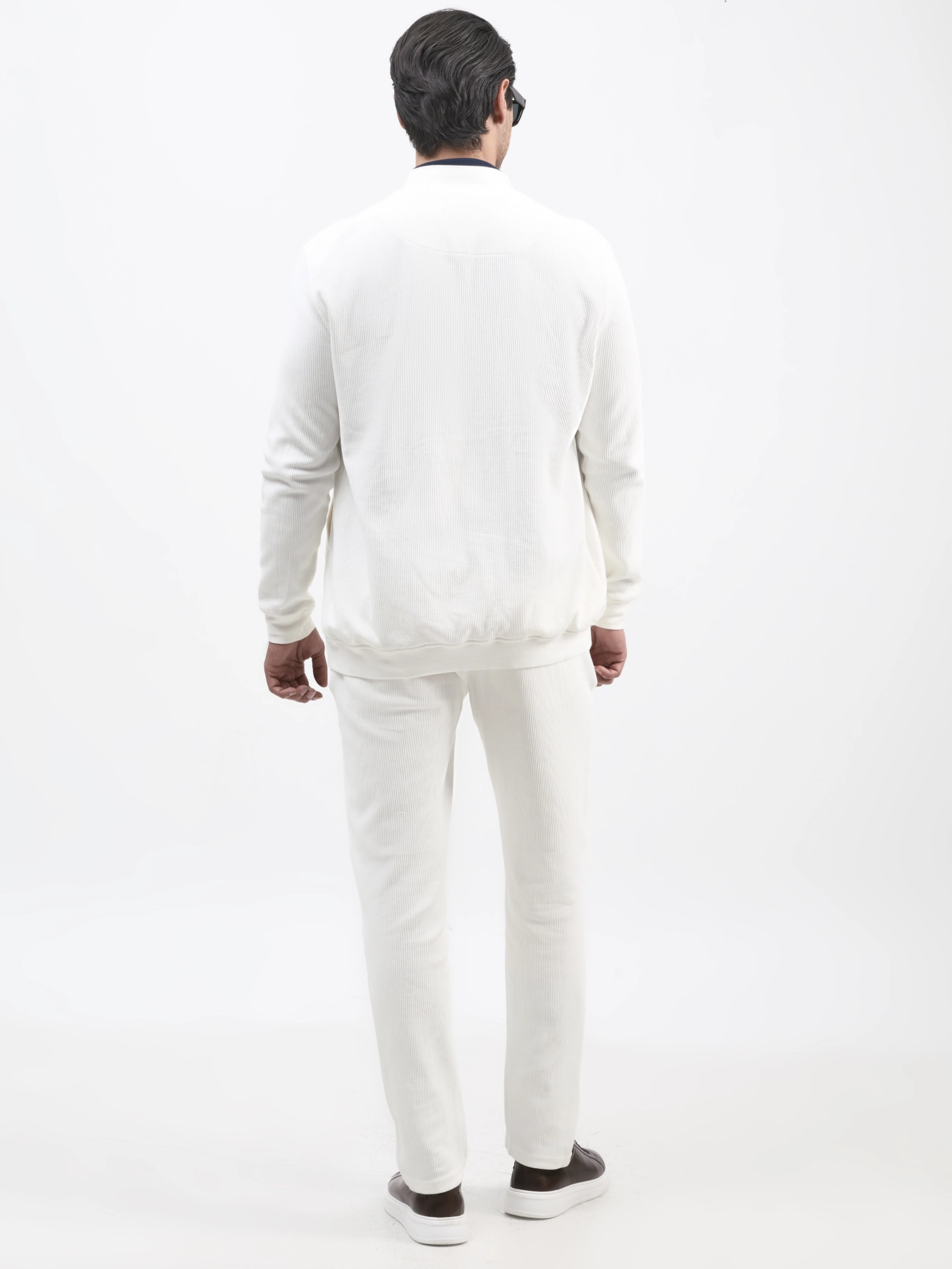 ست سویشرت و شلوار سفید 44