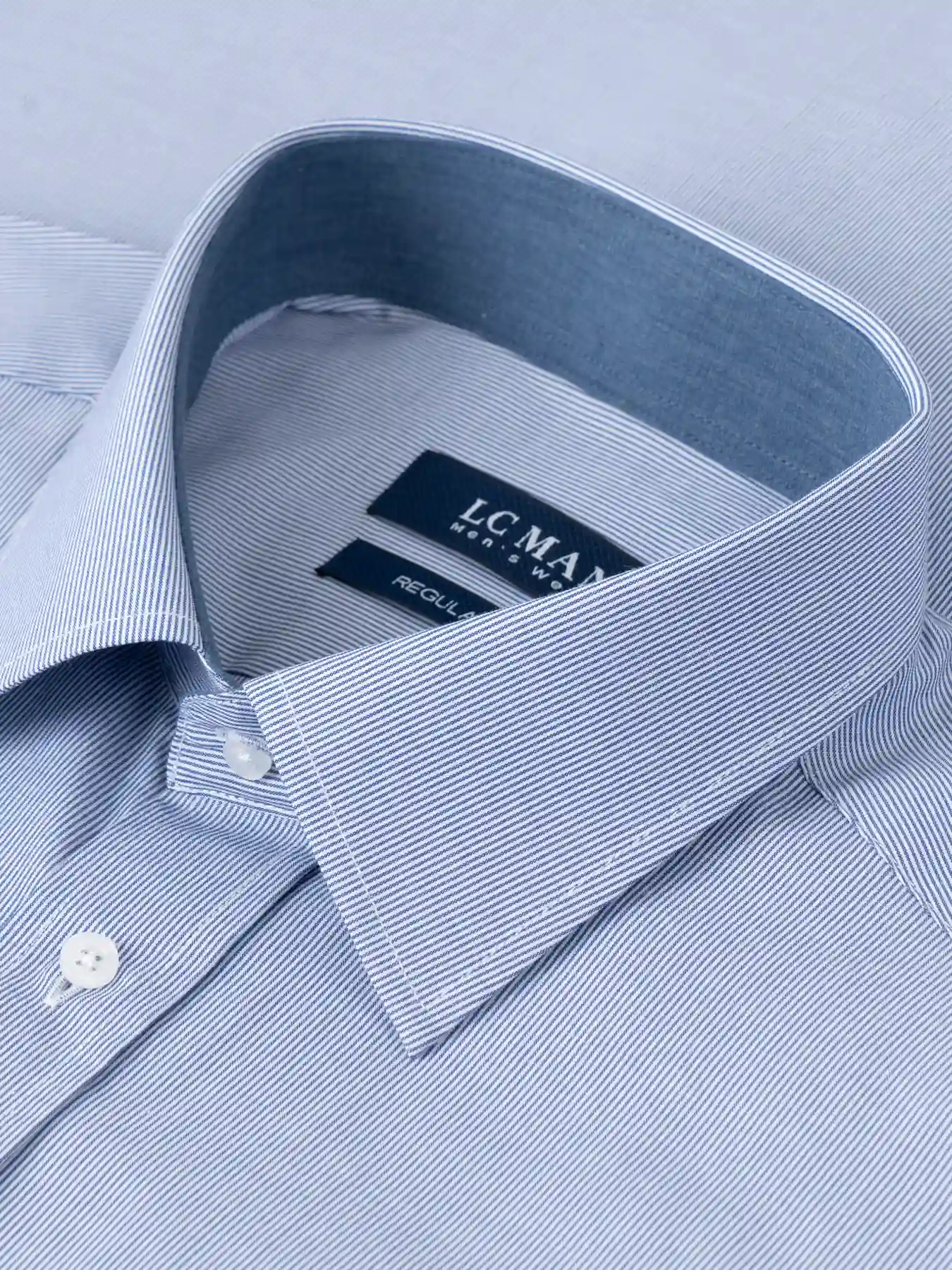 پیراهن آستین بلند راه راه ریز آبی ال سی من 20