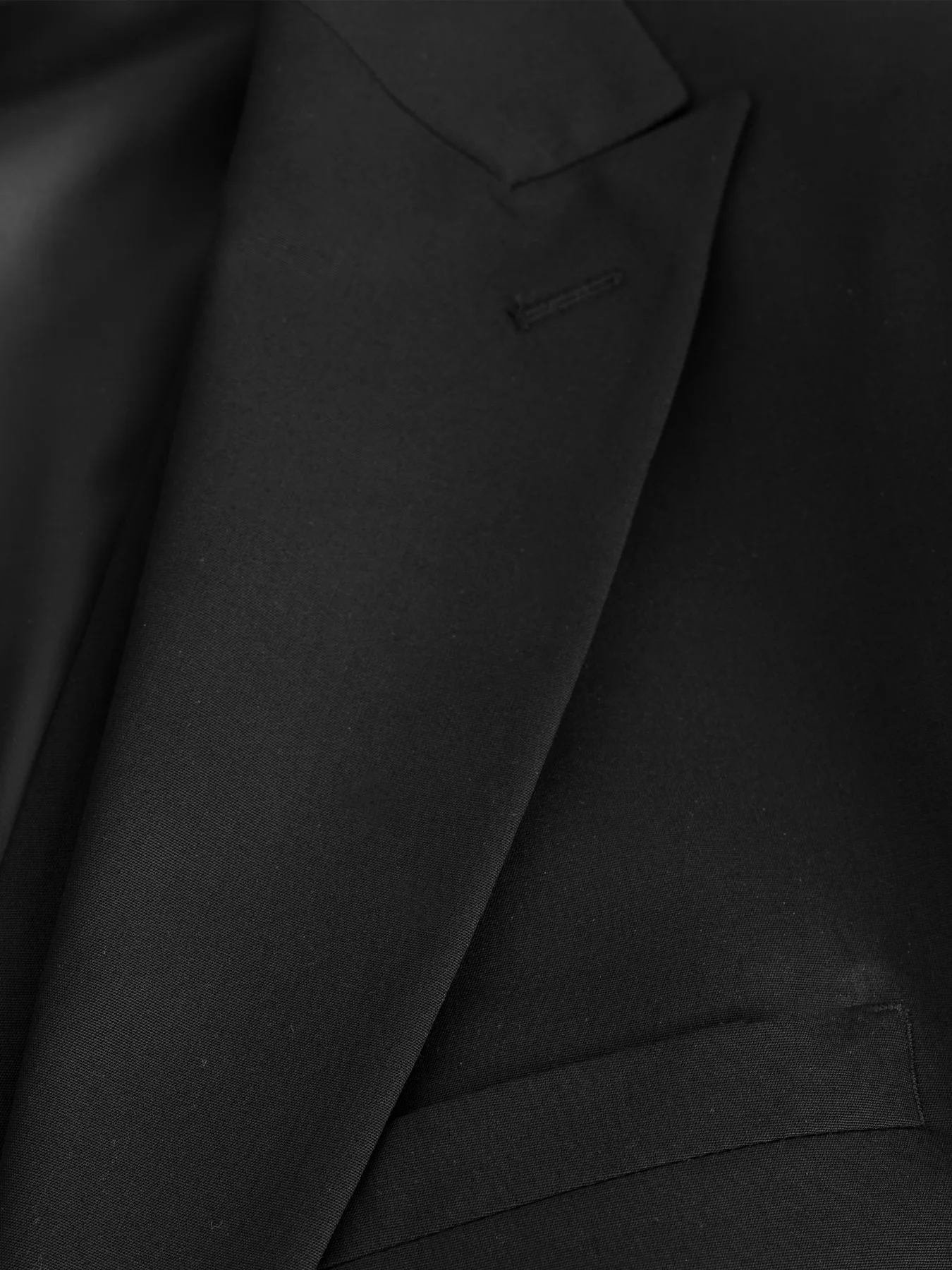 کت و شلوار و ژیله مشکی ال سی من 67