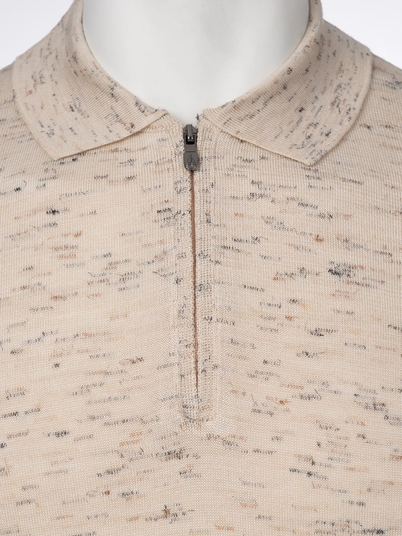 پولوشرت کرم یقه دار نیم زیپ 79