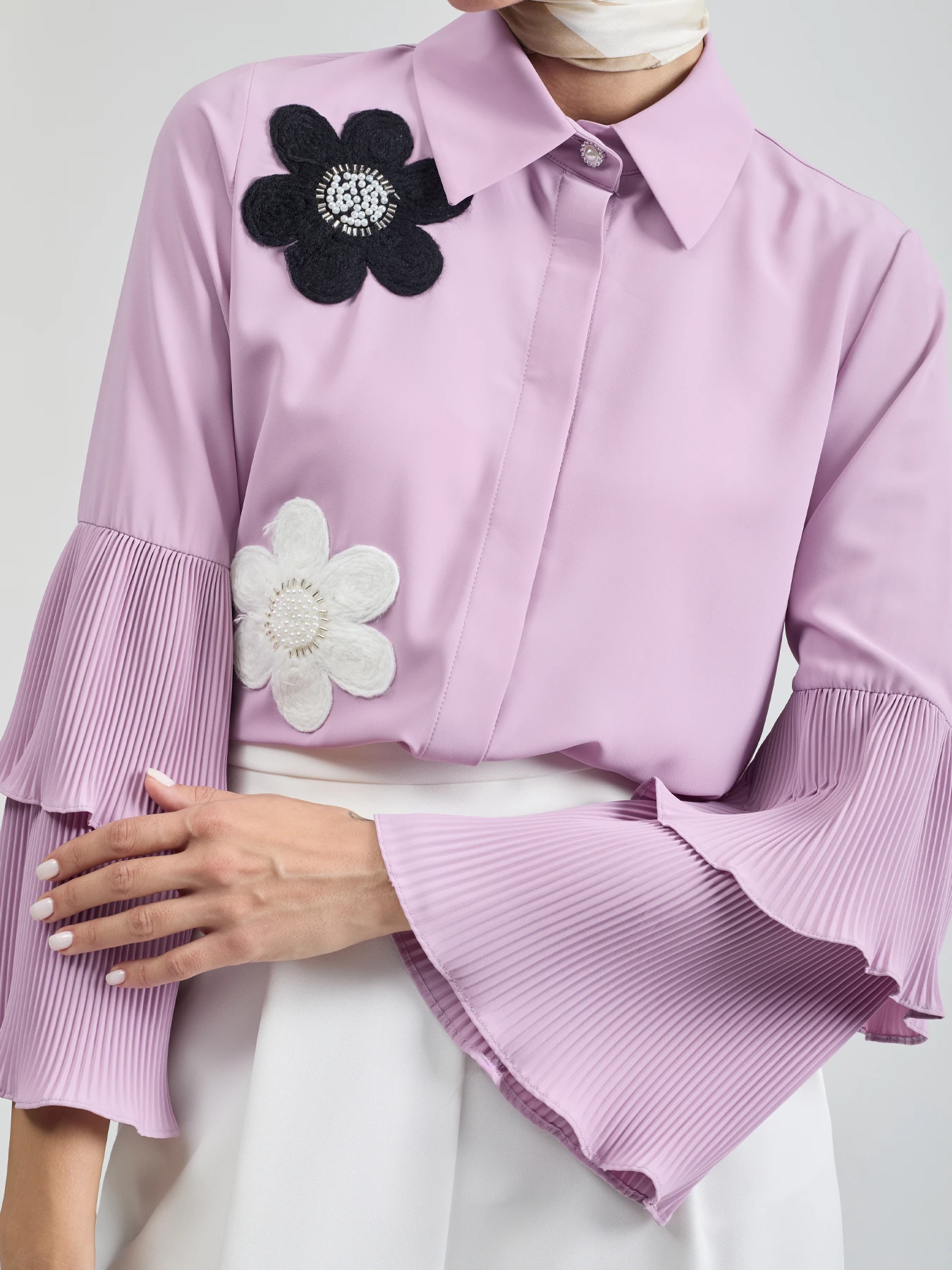 شومیز حریر یاسی یقه شکاری آستین دوتکه  