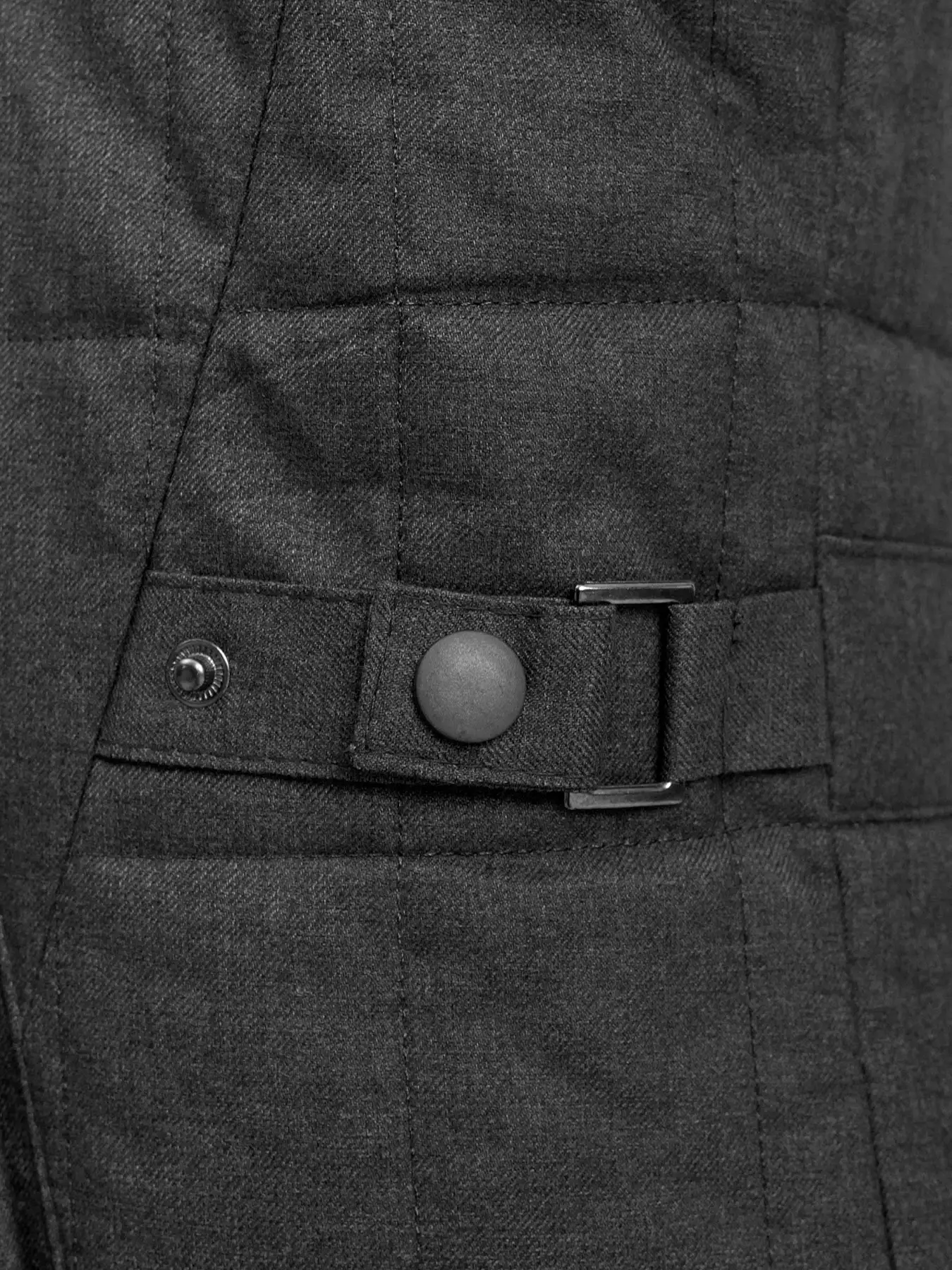 کاپشن طوسی ال سی من 41