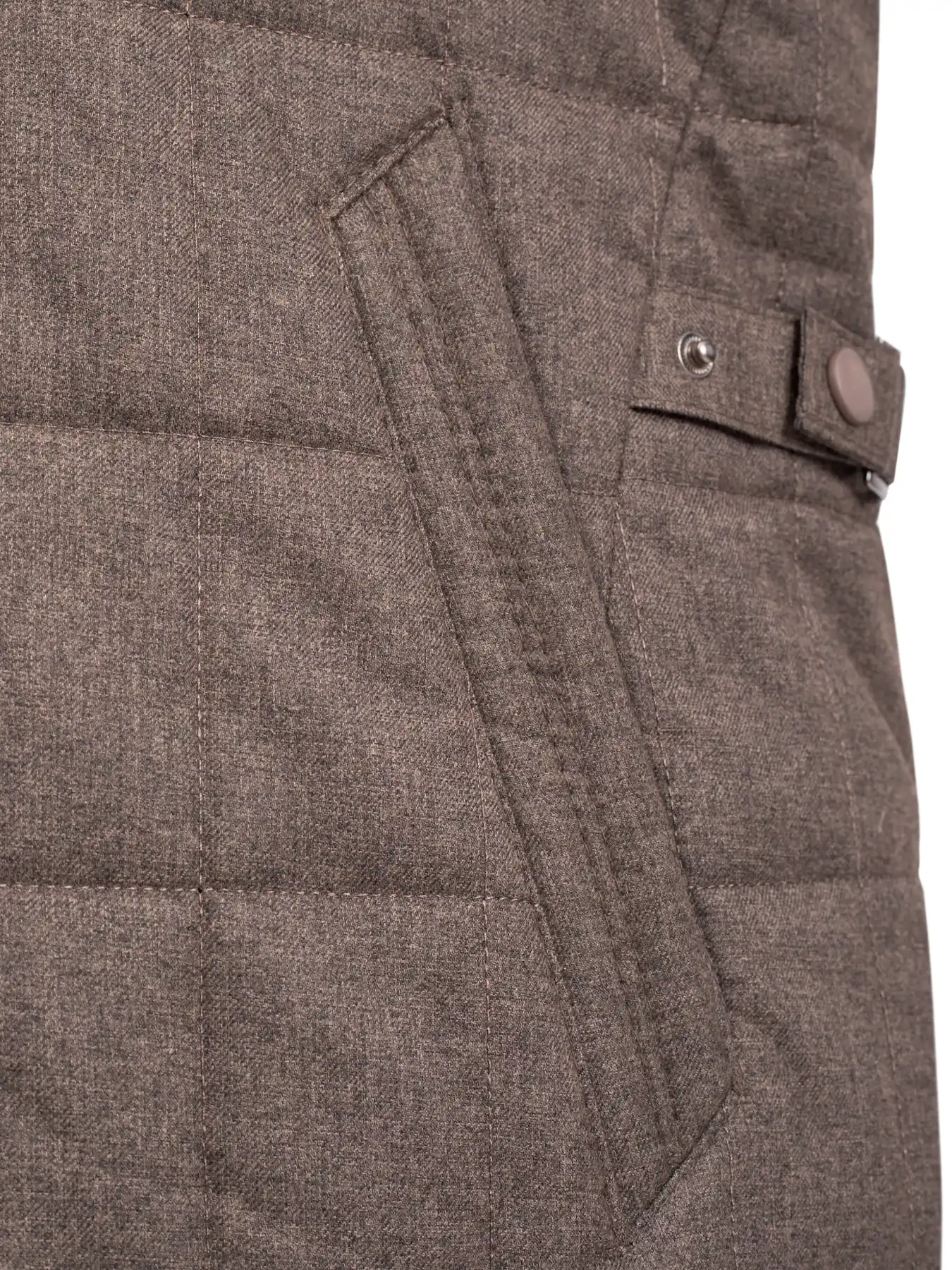 کاپشن شکلاتی ال سی من 4