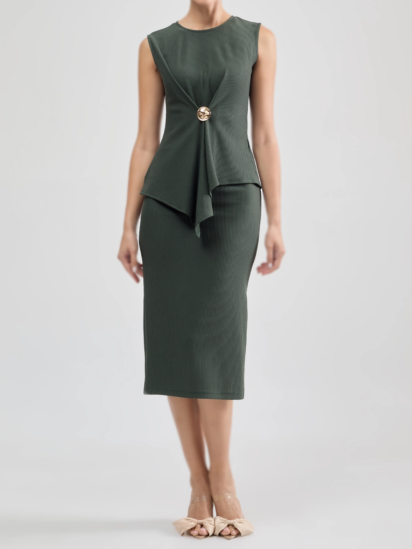 ست بلوز و دامن سبز آستین حلقه ای 