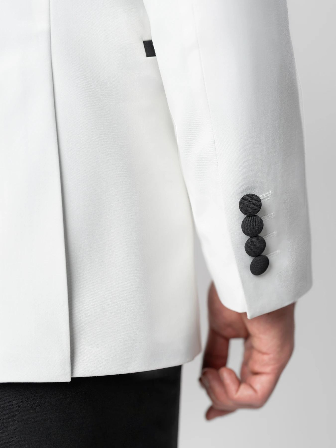 کت و شلوار و ژیله دامادی سفید 64