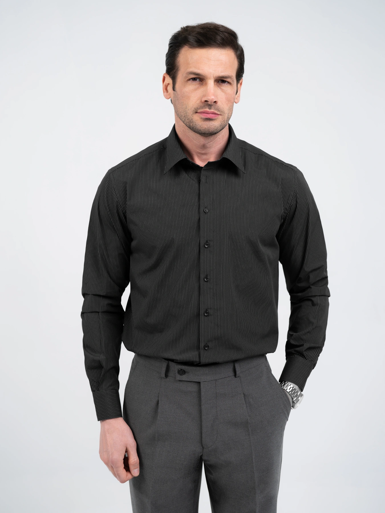 پیراهن آستین بلند مشکی راه راه 50