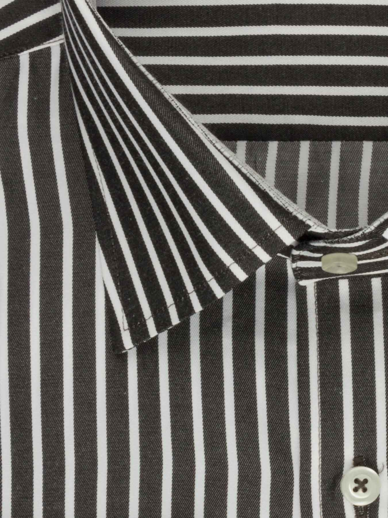 پیراهن آستین بلند طوسی تیره راه راه ال سی من 66