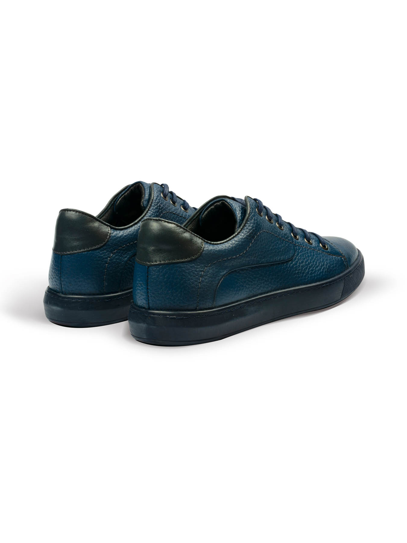 کفش چرم  بنددار سرمه ای ال سی من
