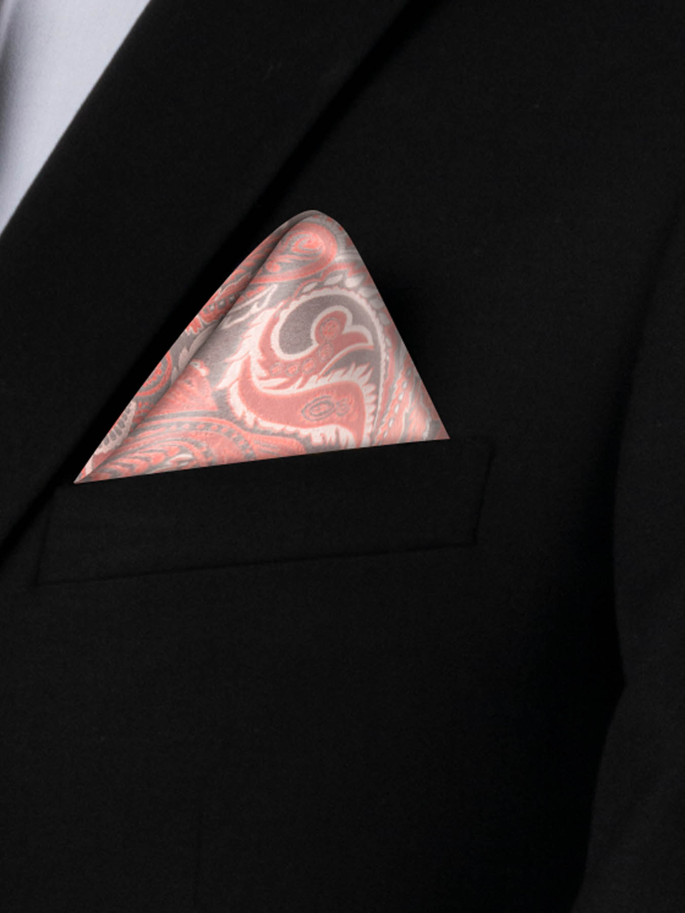 کراوات طرح برگ درشت