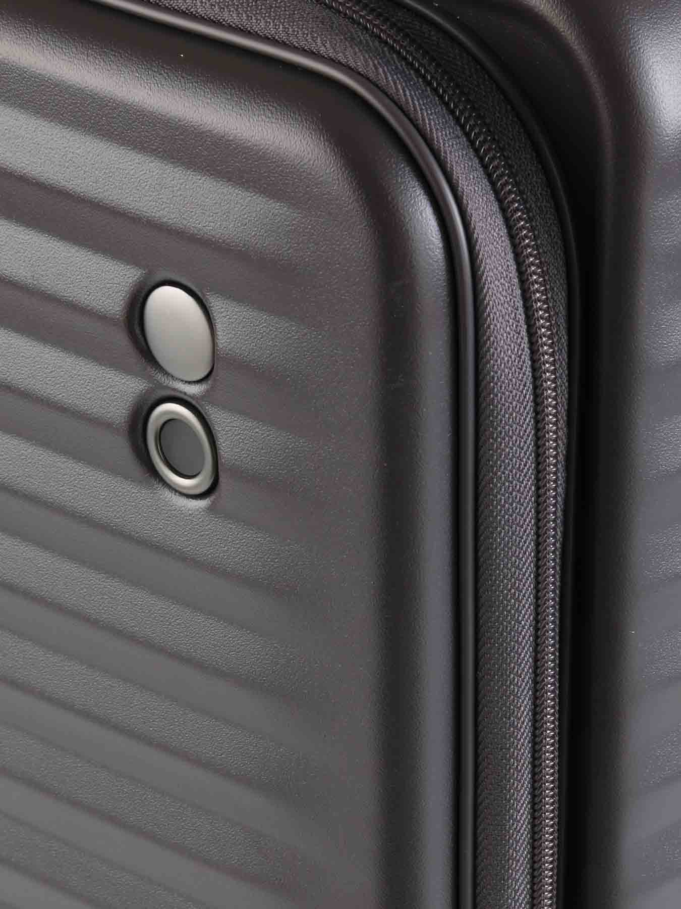 چمدان مسافرتی چرخ دارطرح راه راه افقی  CELESTRA